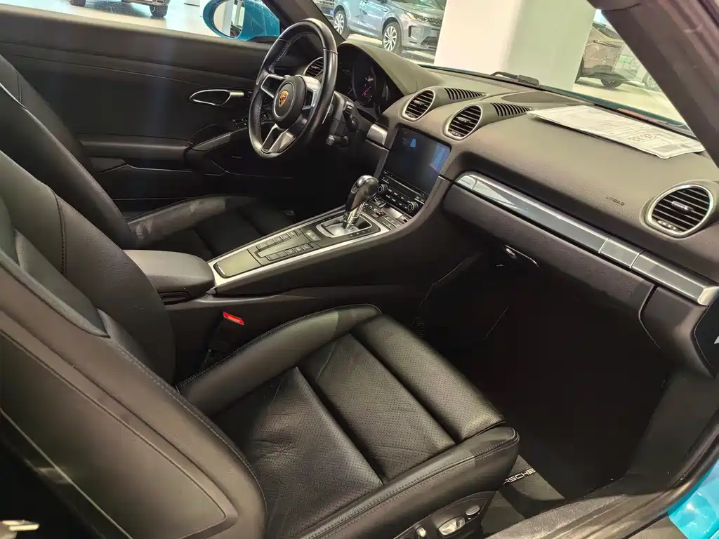 Porsche 718 Cayman 2.0 T