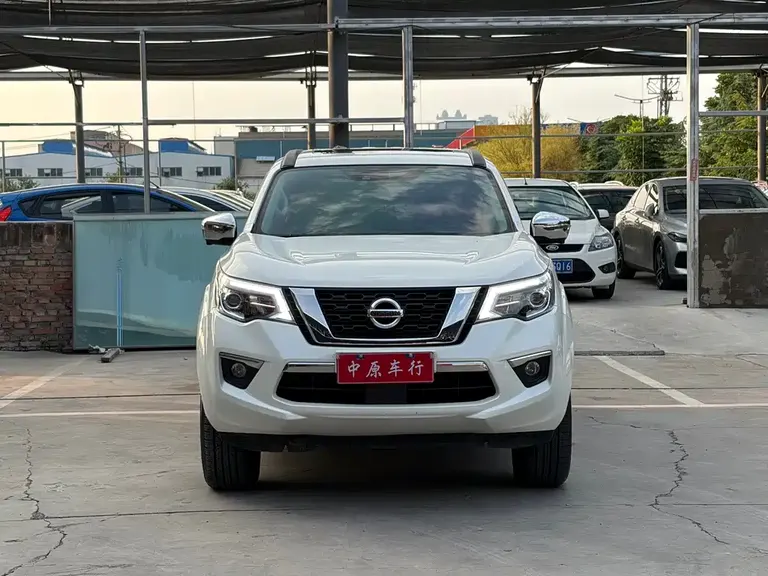 Nissan Terra 2.5 L XV 4 WD Auto 4 WD Flagship