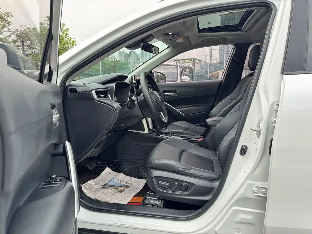 Frontlander 2.0 L CVT Luxury