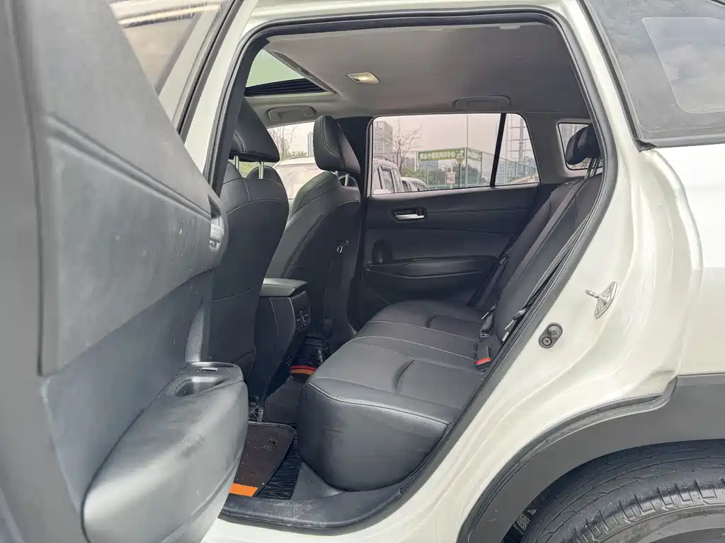 Frontlander 2.0 L CVT Luxury