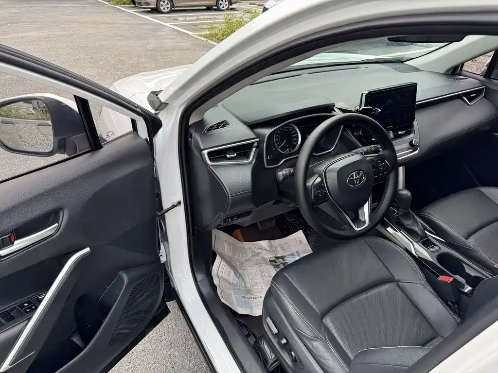 Frontlander 2.0 L CVT Luxury