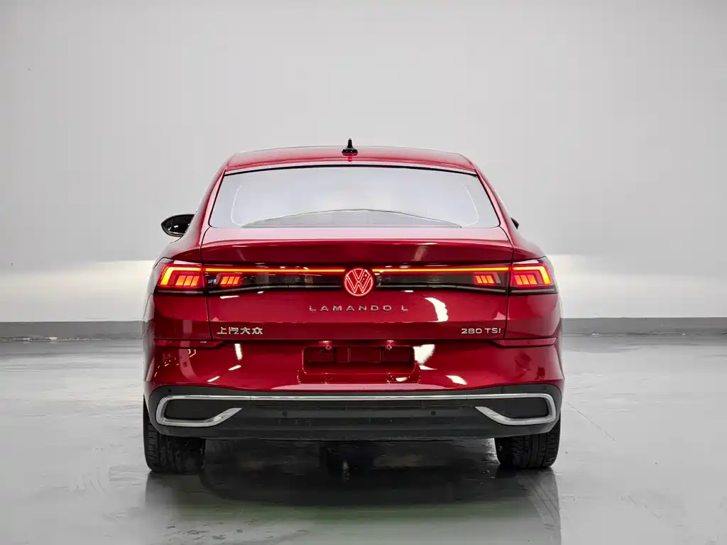 Lamando Lamando L 280 TSI DSG Spicy Cool