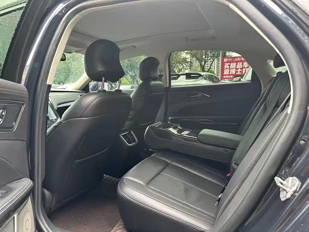 Taurus EcoBoost 245 Premium