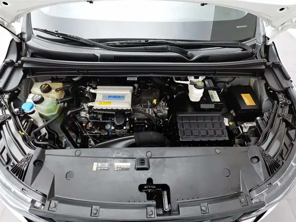 GAC Trumpchi M6 PRO 270 T DCT Luxury