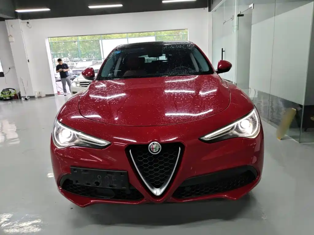 Stelvio 2.0 T 200 HP Elite