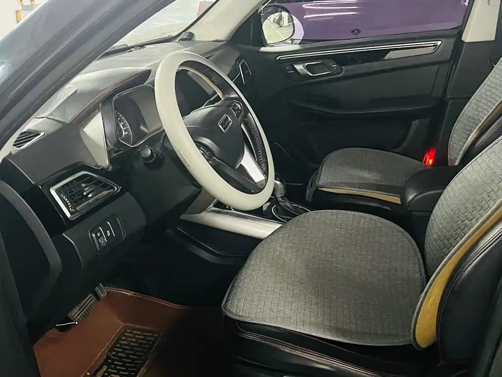 Damai X5 大迈X5 2015款 1.5 T CVT知县型 国IV