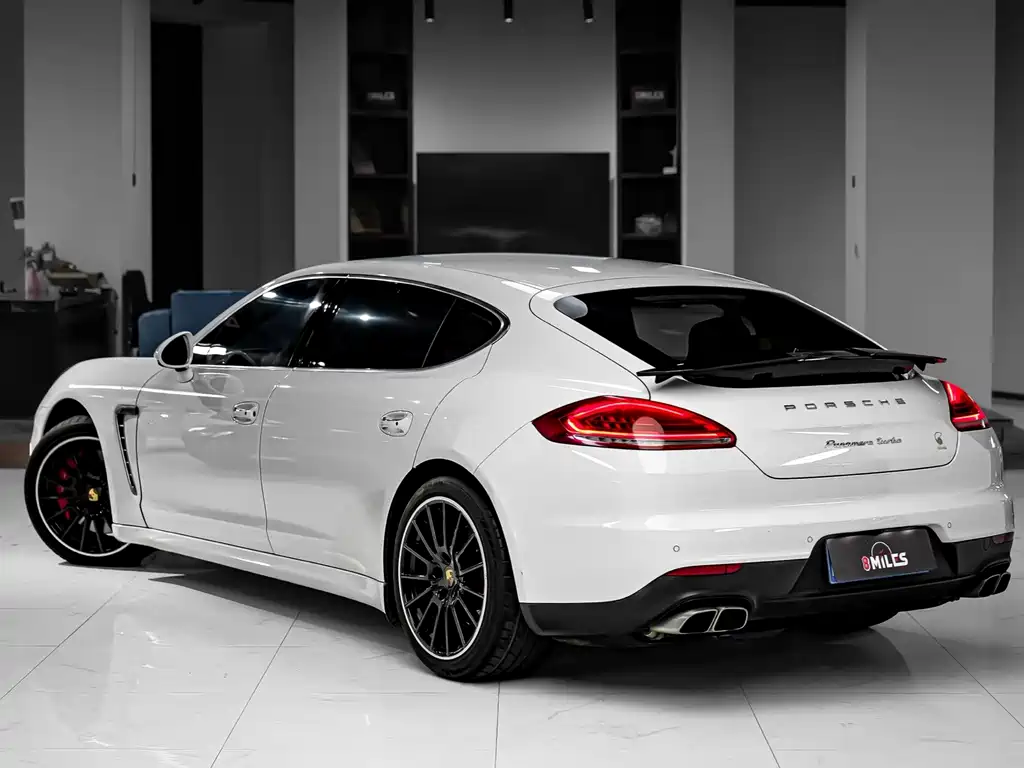Panamera Panamera Turbo Executive 4.8 T