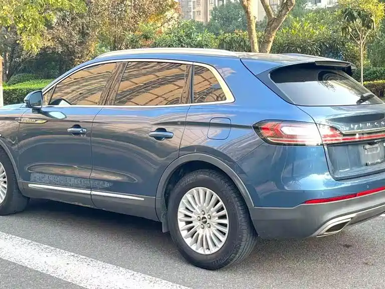 Nautilus (Import) 航海家进口 2019款 2.0 T 两驱尊悦版 国V