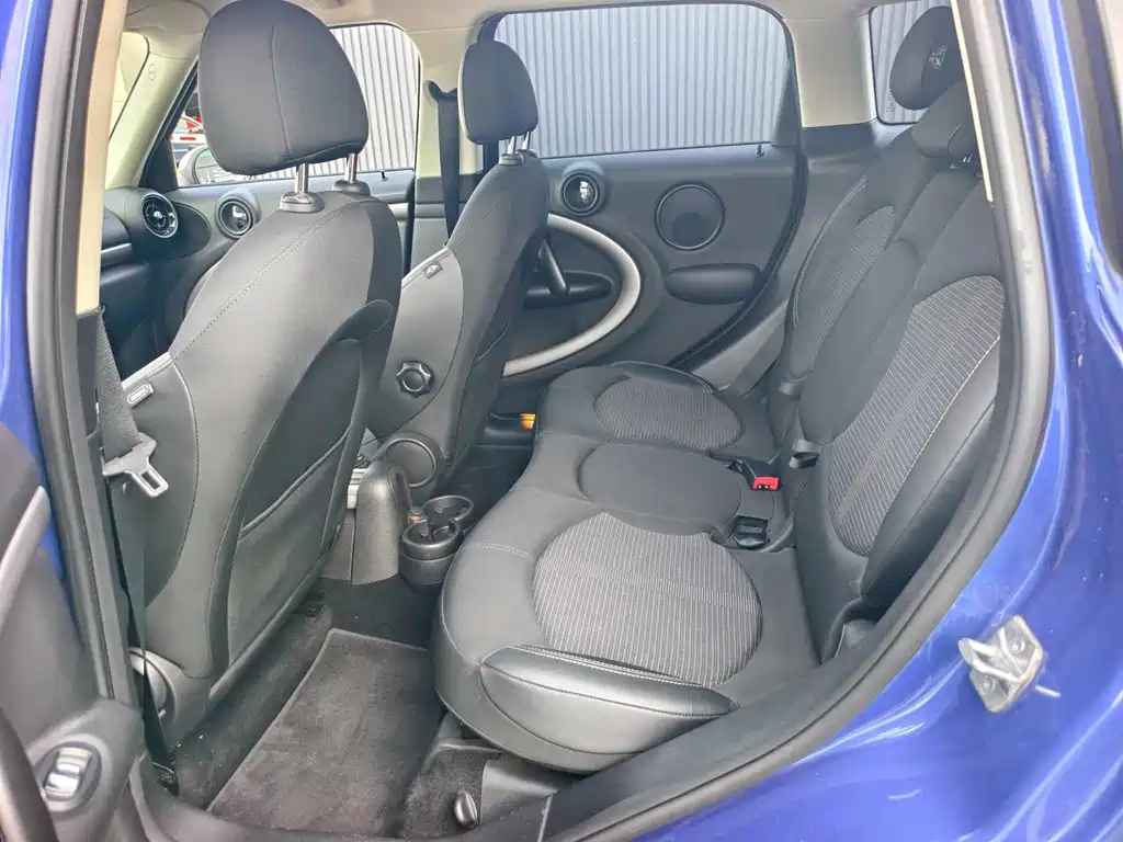 MINI COUNTRYMAN 1.6 T COOPER ALL4 Fun