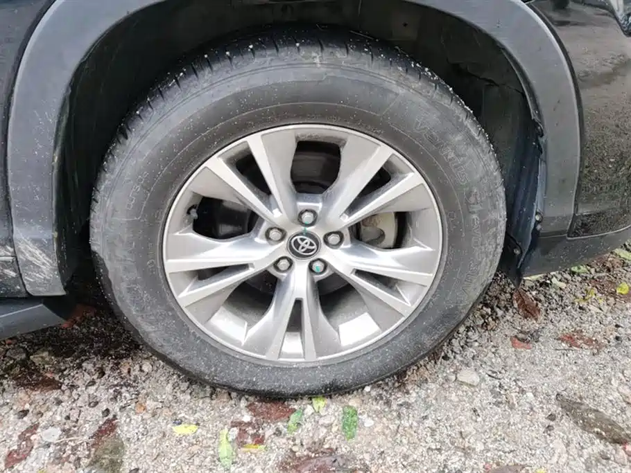 Highlander 2.0 T 2 WD Elite 7-seat CN-V