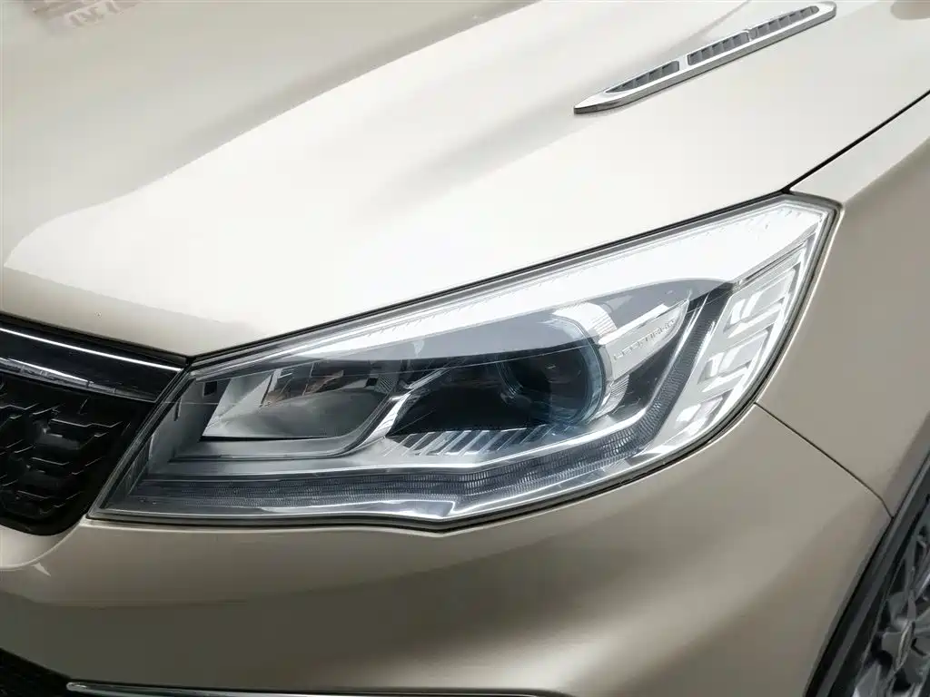 Leopaard CS9 1.5 L CVT Comfort