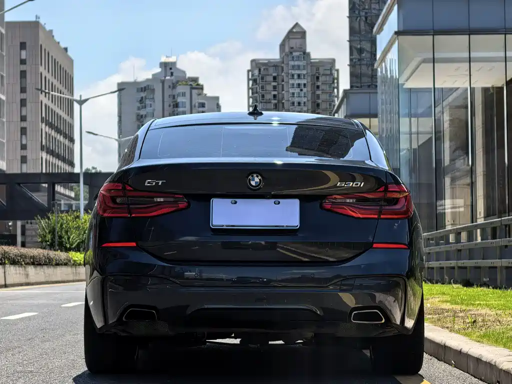 BMW 6 Series GT 630 i M Sport Package