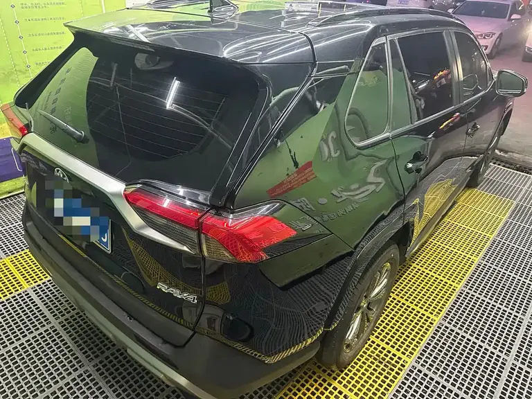 Toyota RAV4 2.0 L CVT 2 WD Style Plus