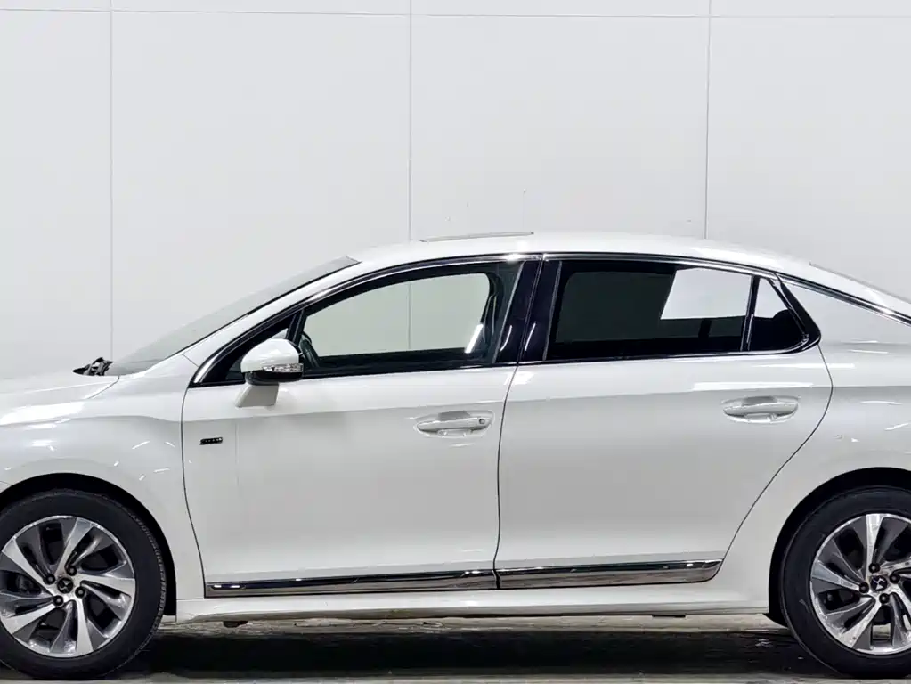DS 5 LS DS 5 LS 2015款 1.6 T 豪华版THP160