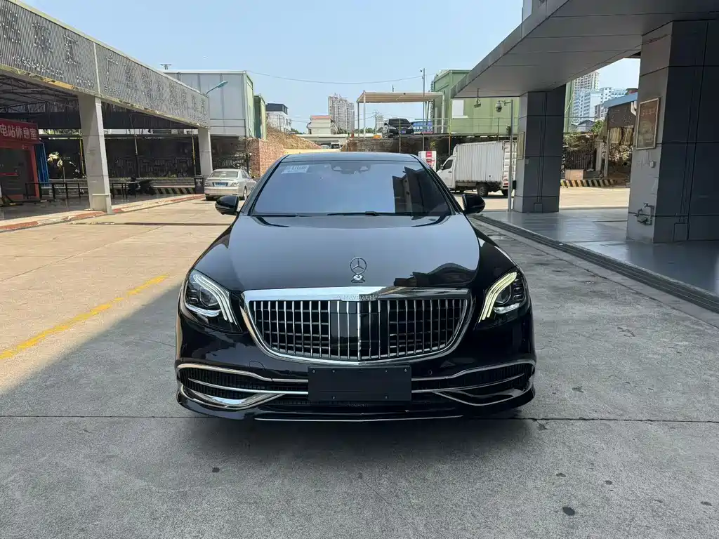 Maybach S-Class S 400 4 MATIC