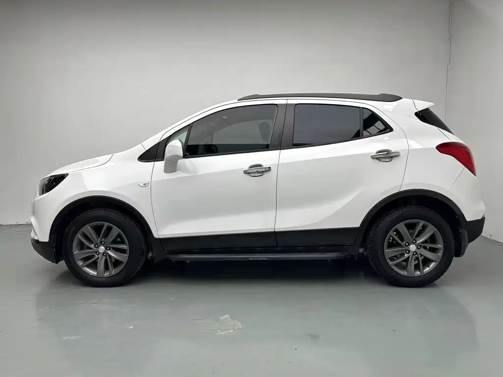 Encore 18 T Auto 2 WD Urban Leading