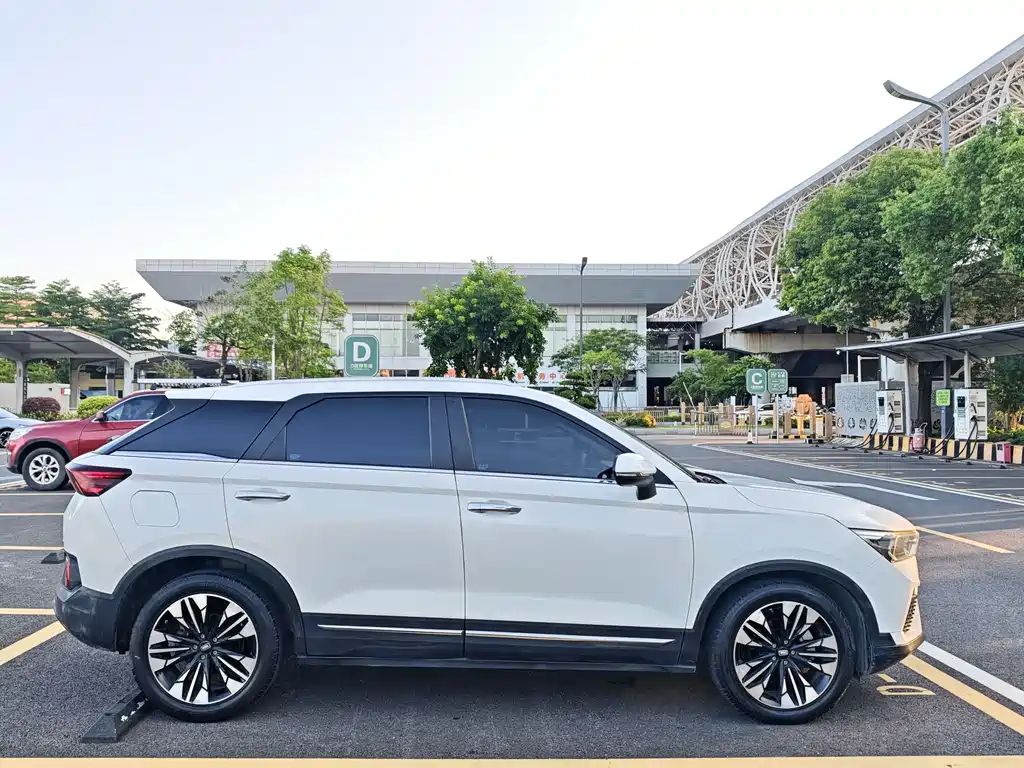 Besturn T77 230 TID Auto Distinguished CN-V