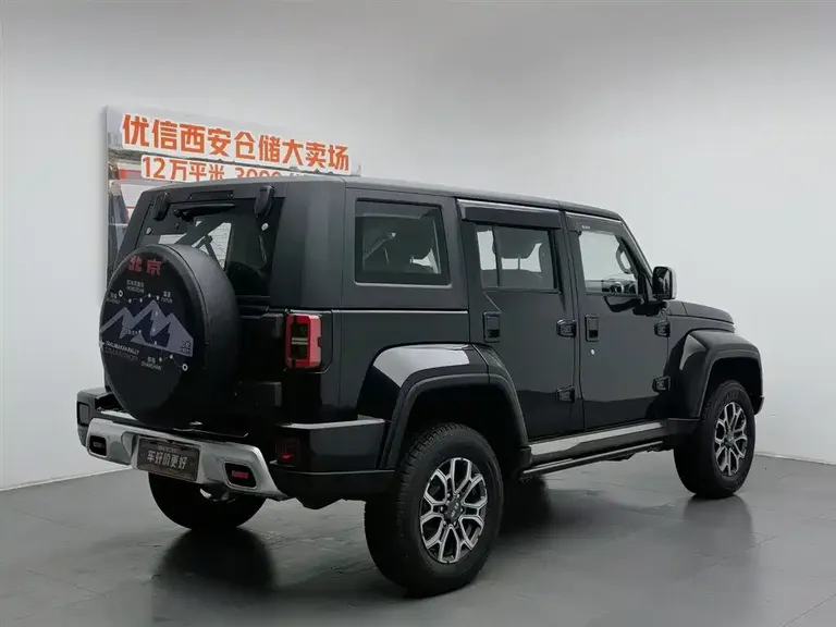 BAIC BJ40 2.0 T Auto 4 WD Rally Champion