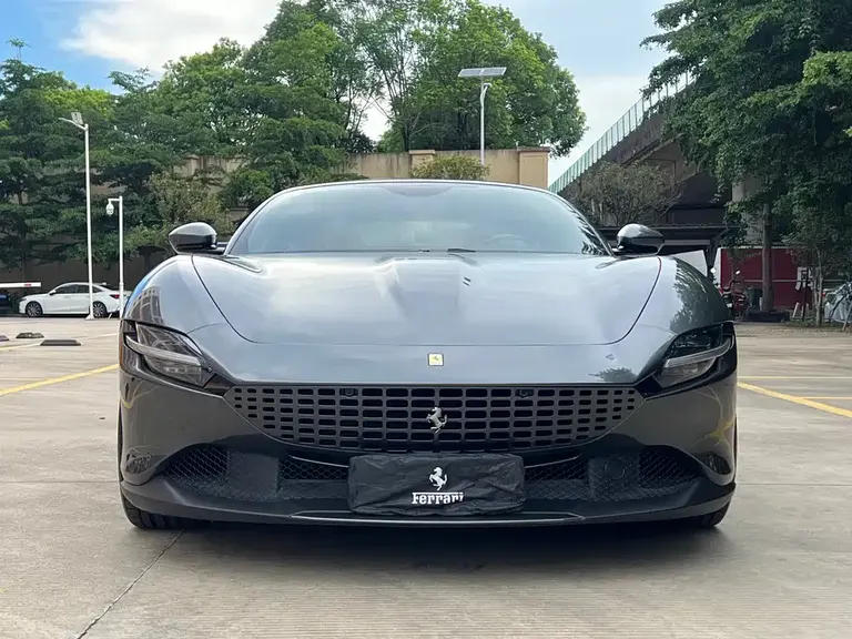 Ferrari Roma 3.9 T V8