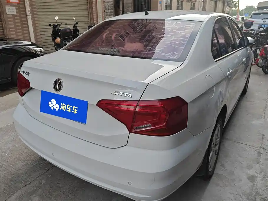 Jetta 1.4 L Manual Fashion