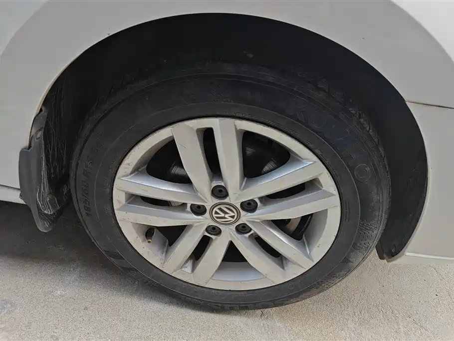 Jetta 1.4 L Manual Fashion
