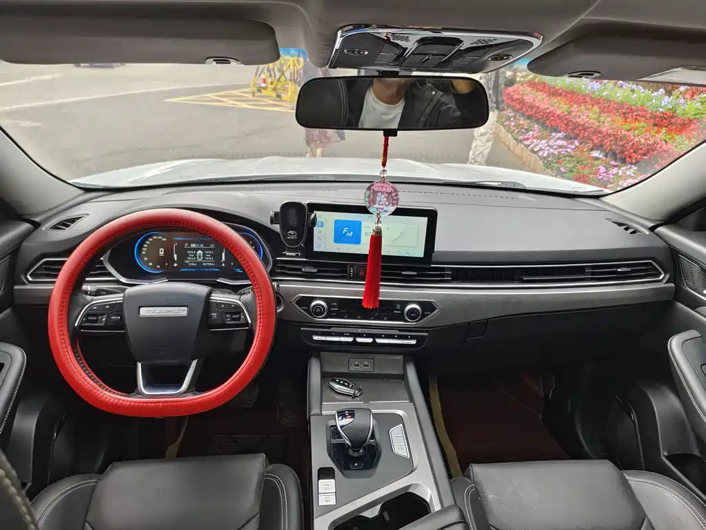 东南DX8 S 东南DX8 S 2022款 1.5 T DCT酋长版 5座