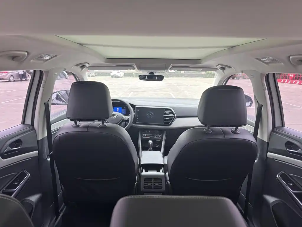 Jetta VS7 捷达VS7 2022款 1.4 T 自动荣耀版Pro