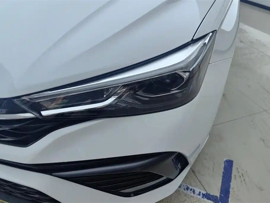 Roewe i5 1.5 L Manual Platinum