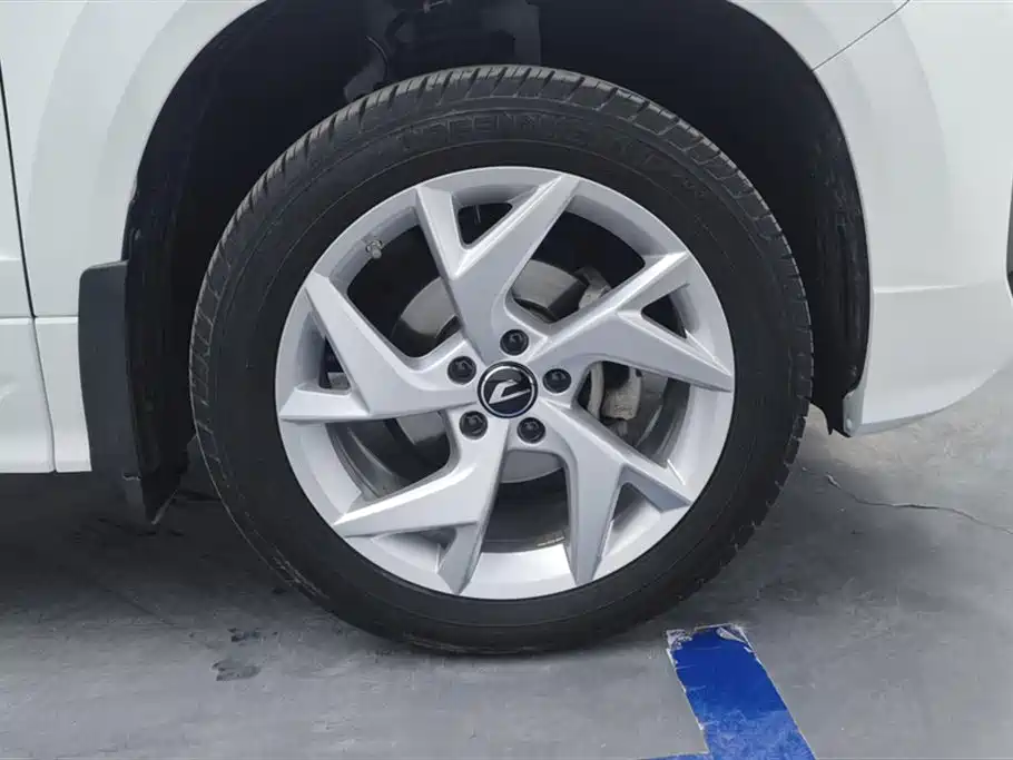 Jetta VS7 280 TSI Auto Glory