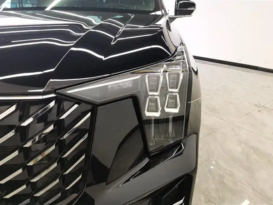 GAC Trumpchi GS8 Navigator Series 2.0 TGDI 2 WD Luxury Connected 7-seat