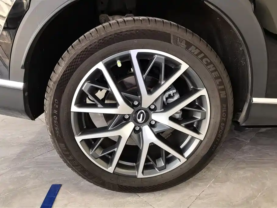 GAC Trumpchi GS8 Navigator Series 2.0 TGDI 2 WD Luxury Connected 7-seat