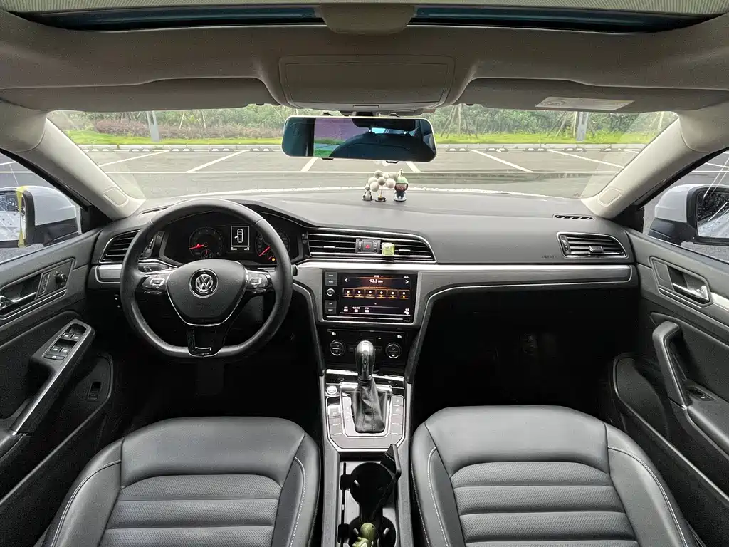 Lamando 280 TSI DSG Comfort CN-VI