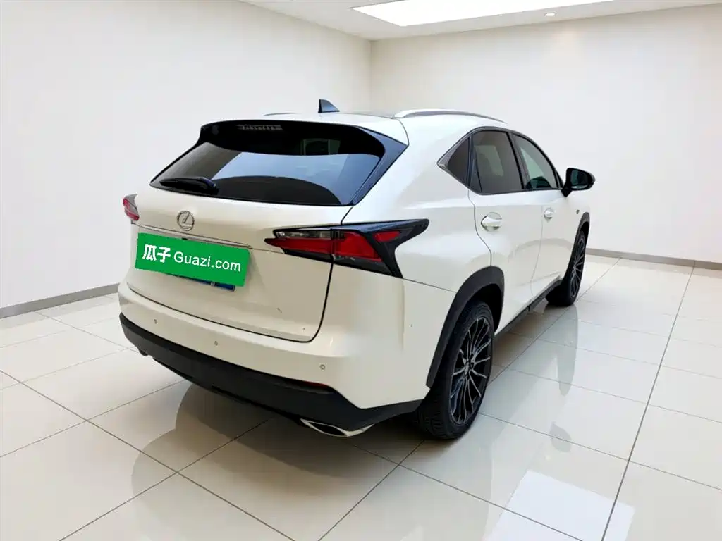 Lexus NX 200 t AWD Sharp Style