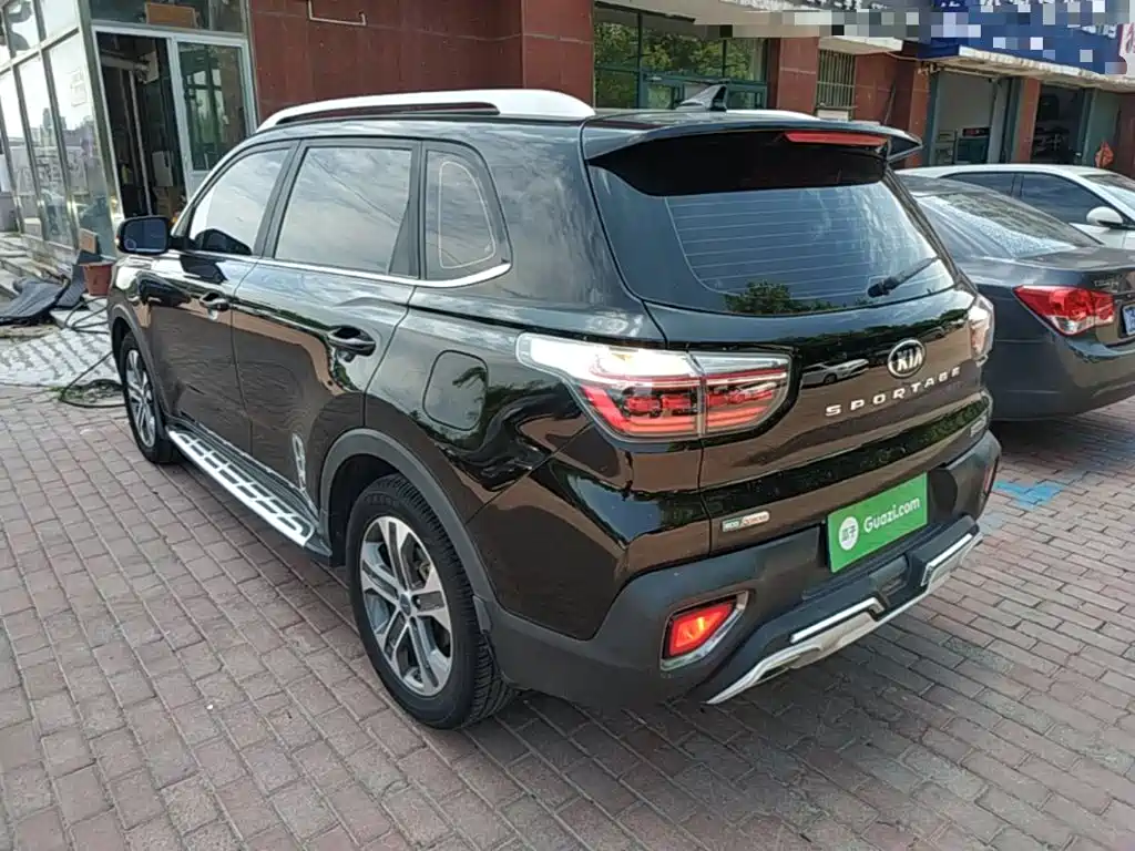 Sportage 2.0 L Auto Smart Enjoyment Luxury CN-V