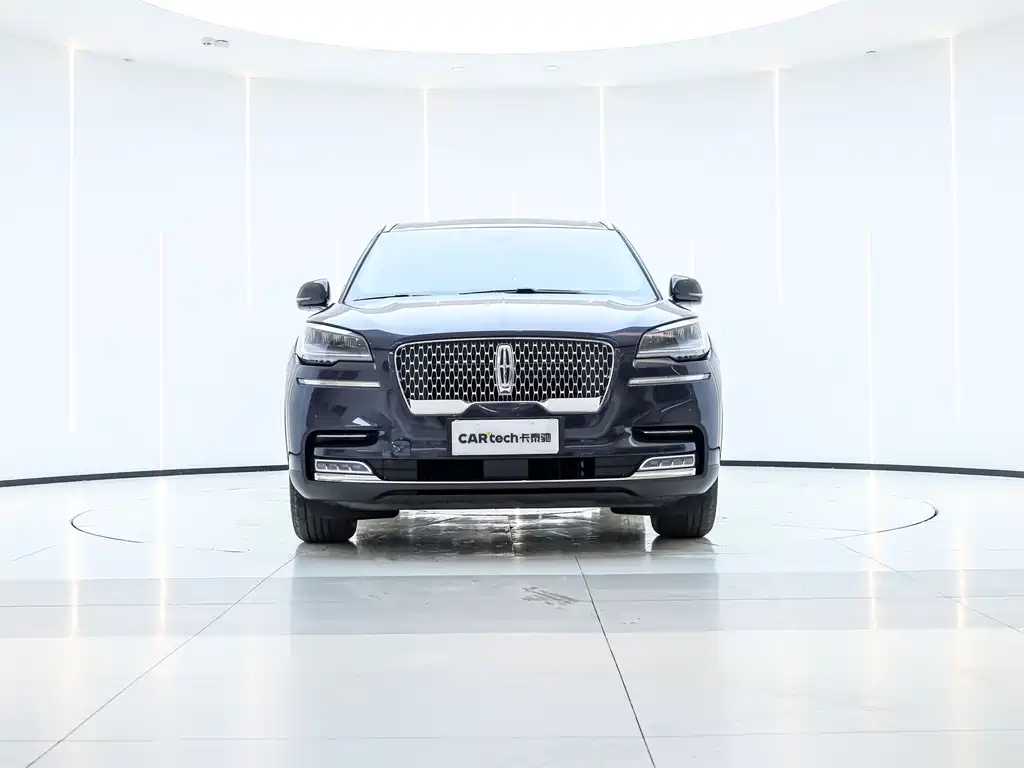 Aviator 3.0 T V6 4 WD Premium Cruise 6-seat