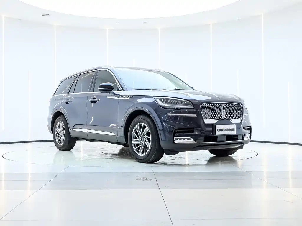 Aviator 3.0 T V6 4 WD Premium Cruise 6-seat