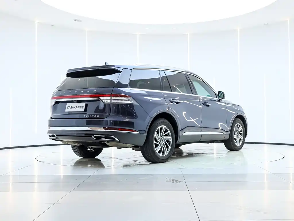 Aviator 3.0 T V6 4 WD Premium Cruise 6-seat