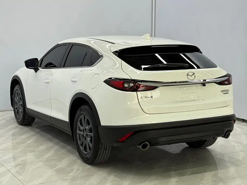 Mazda CX-4 2.0 L Auto 2 WD Blue Sky Taste