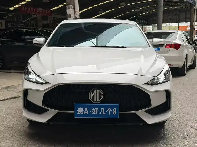 MG5 180 DVVT CVT Youth Luxury