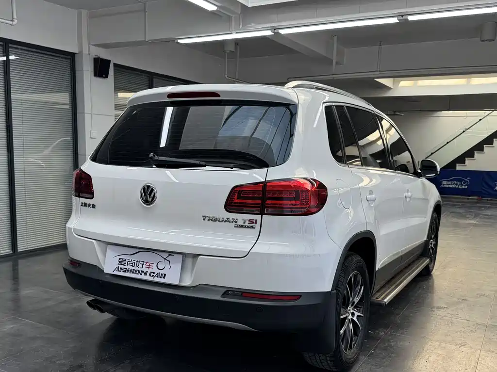 Tiguan 1.8 TSI Auto 4 WD Luxury