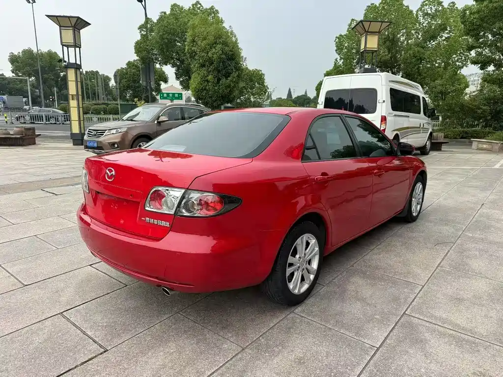 Mazda 6 2.0 L Auto Fashion