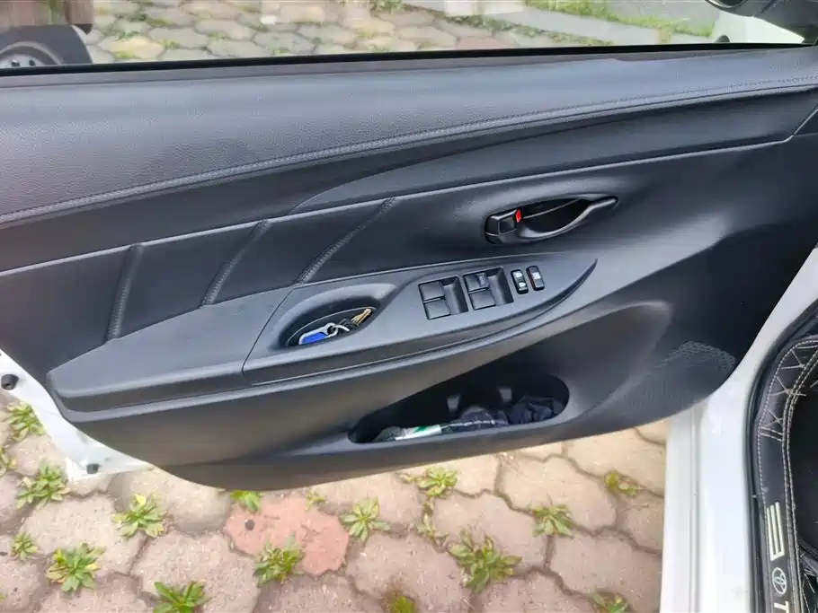 Vios 1.5 L CVT Creation