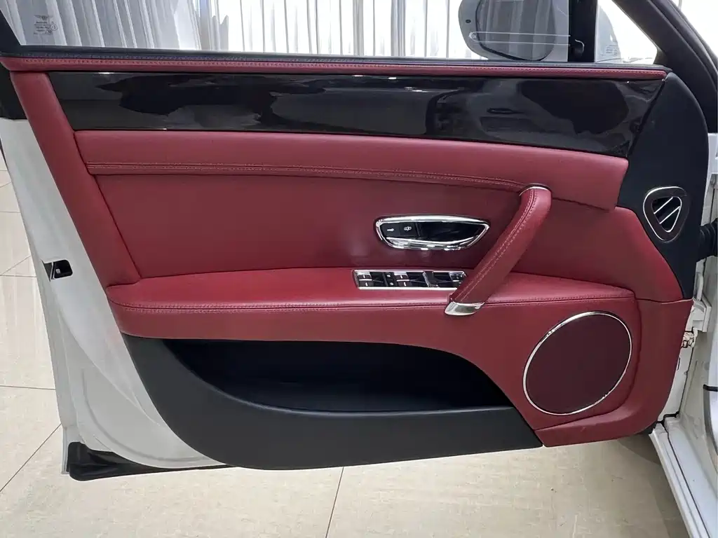 Flying Spur 6.0 T W12 Distinguished