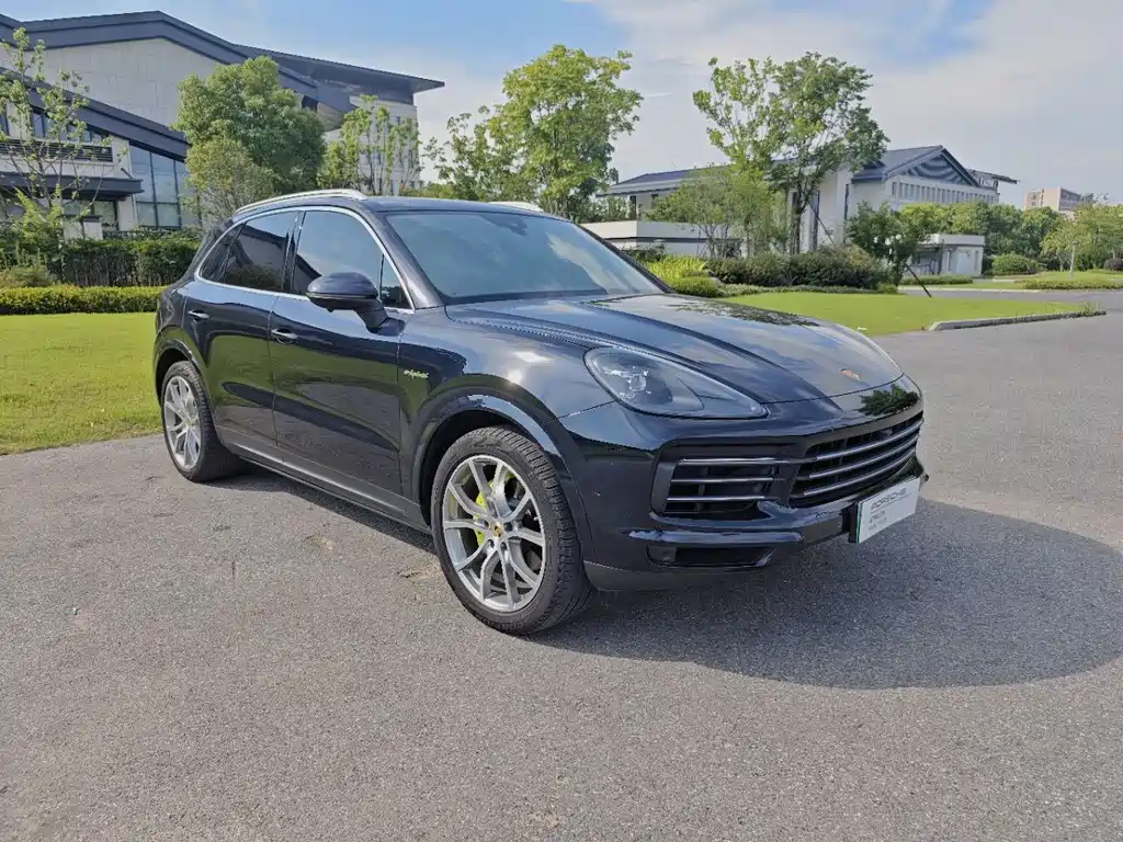 Cayenne NEV Cayenne E-Hybrid 2.0 T