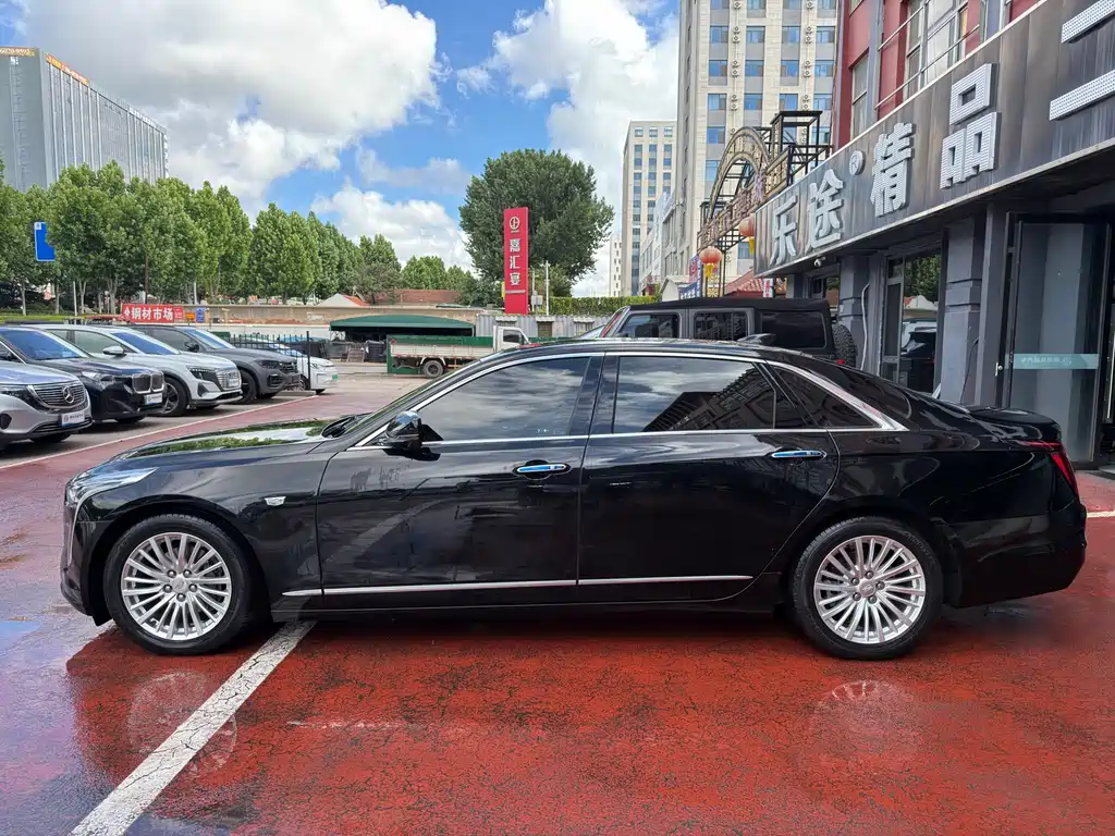 Cadillac CT6 28 T Elite