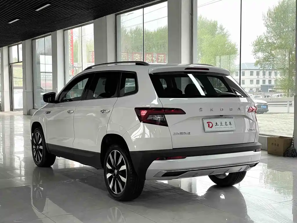 Karoq TSI280 Luxury
