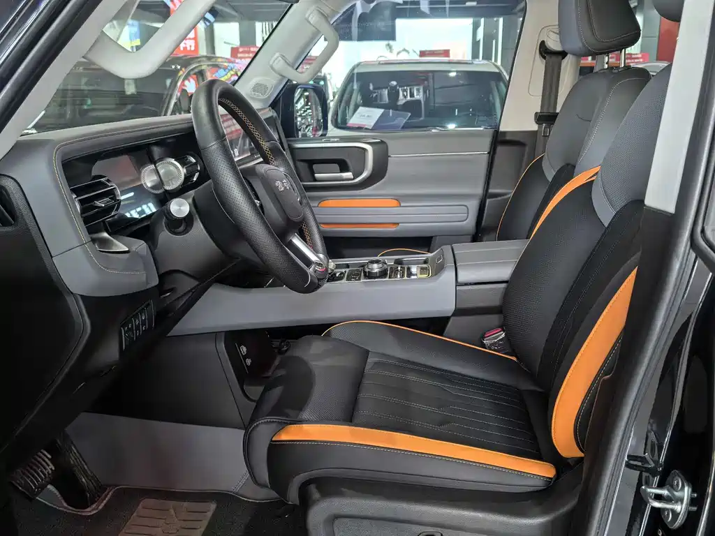 BAIC BJ40 2.0 T New City Hunter Swordsman