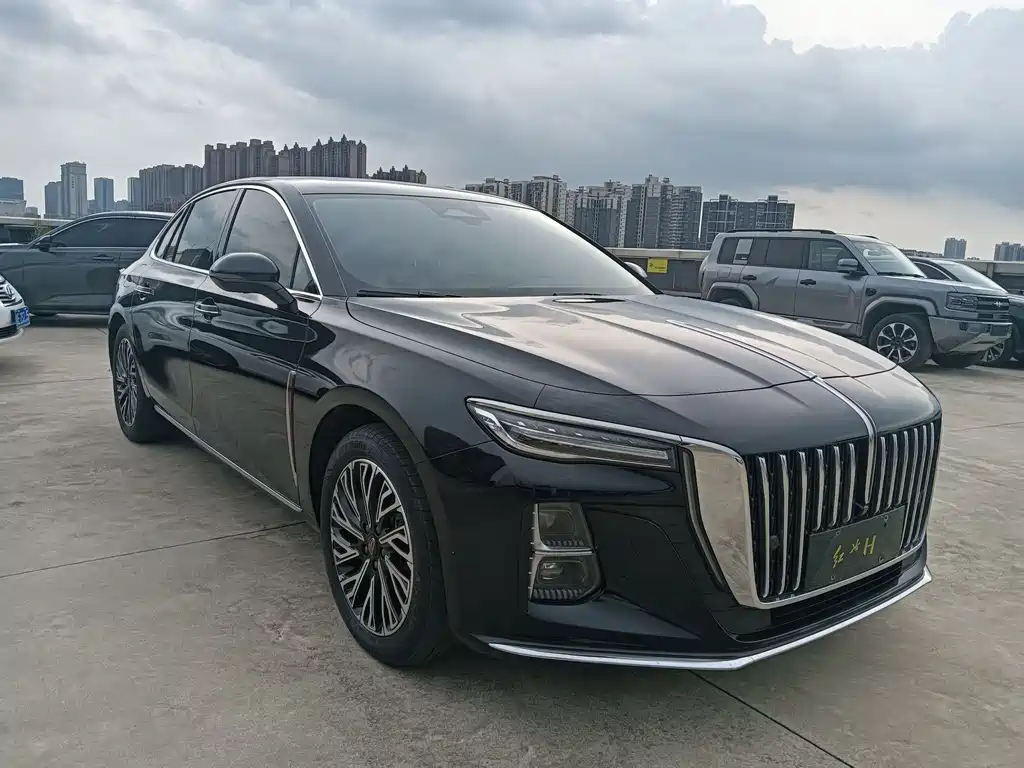 Hongqi H5 2.0 T Auto Connected Flagship