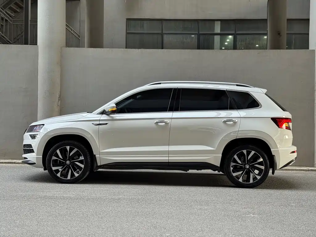 Karoq 柯珞克 2022款 TSI280 尊贵版