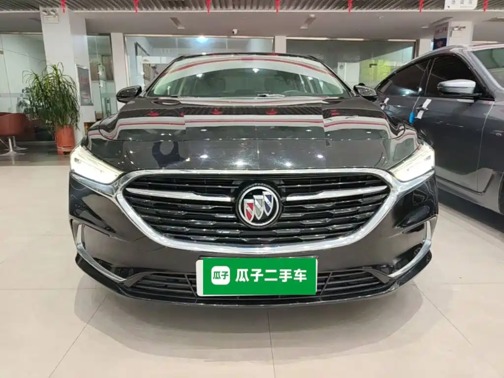 LaCrosse 552 T Luxury